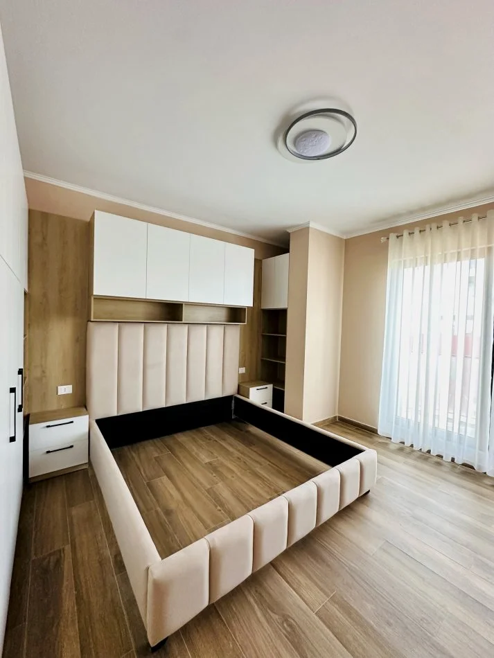 📣 QERA SUPER Apartament 2+1 Me 2 Tualete Dhe Ballkon 📍 Farmacia 10 🛣️ Rruga e "Dibres" ✨