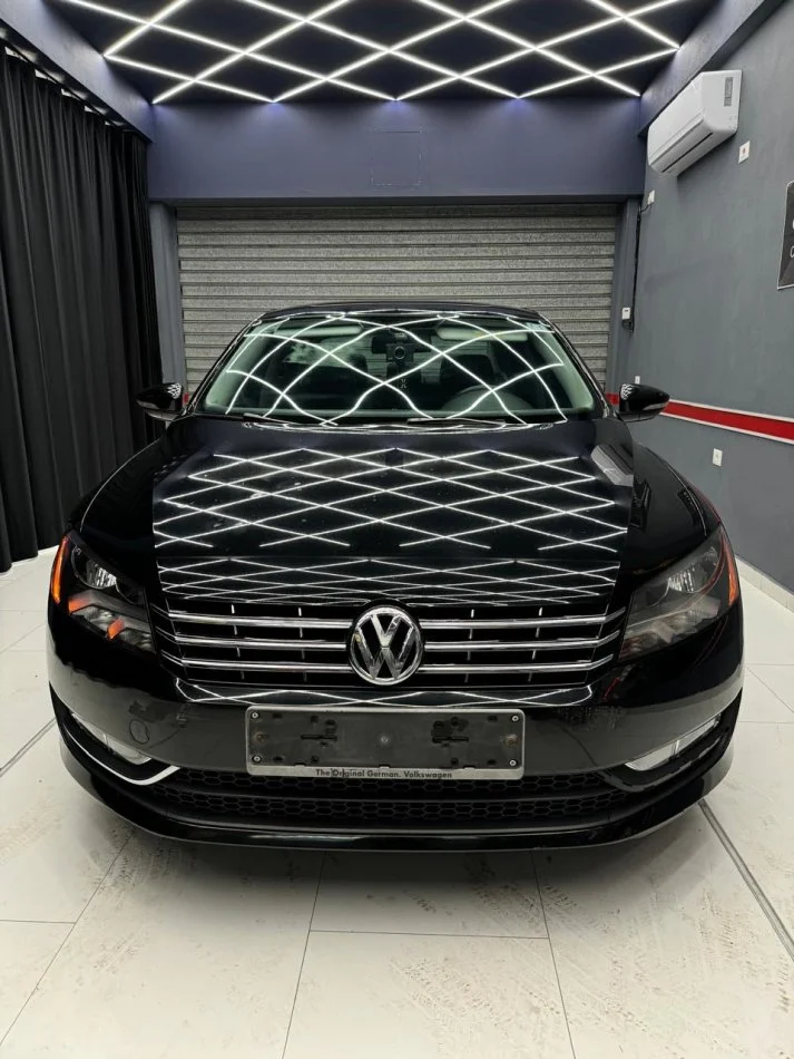 Tirane, shitet makine Volswagen passat