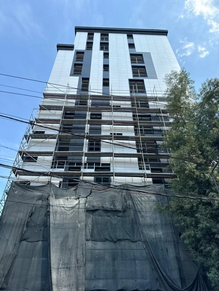 Tirane, shitet apartament 1+1+Ballkon Kati 10, 52 m² 84.200 € (Spitali Amerikan 3)