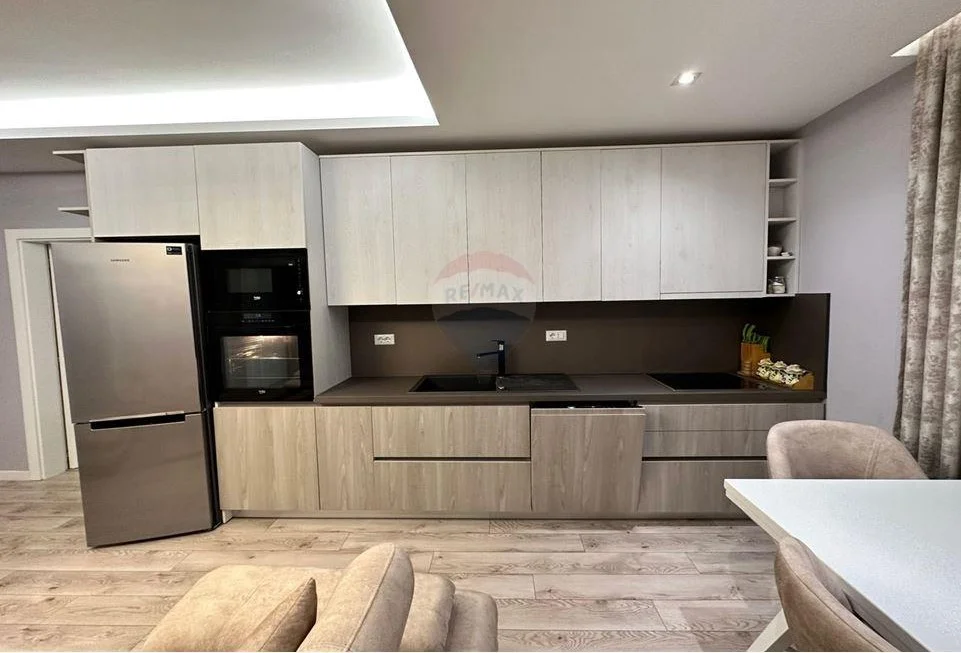 SHITET APARTAMENT 2+1 RRUGA FERIT XHAJKO!