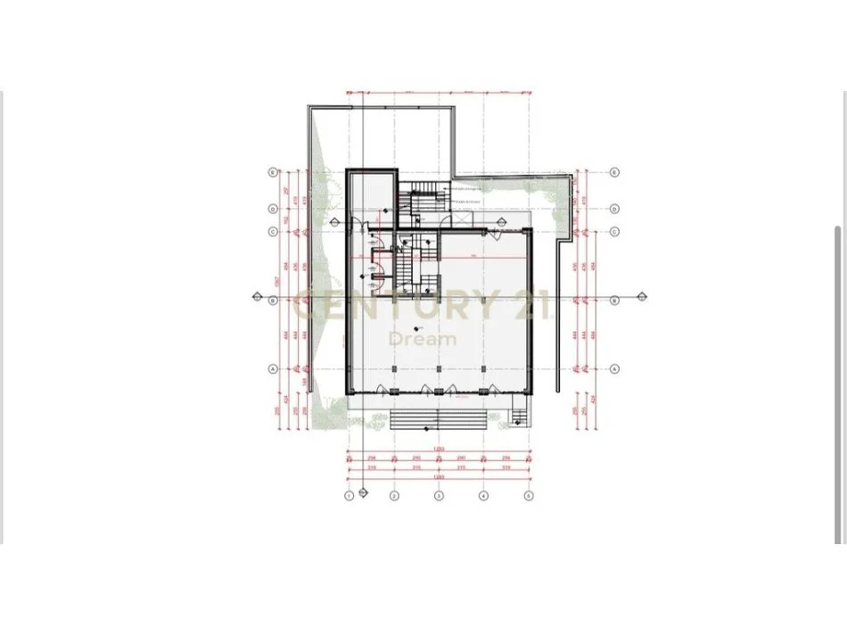 Tirane,Xhamllik jepet me qera ambjent biznesi , 760 m² 8.000 €
