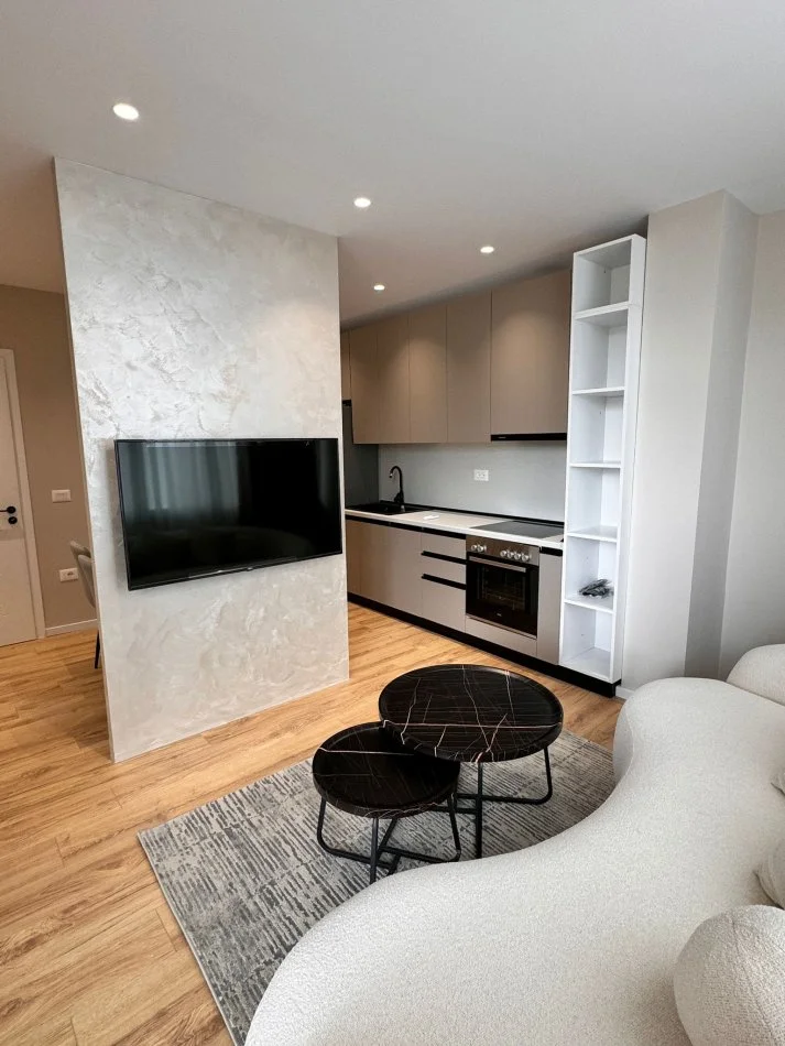 Tirane, shes apartament 1+1+Aneks+Ballkon , 65 m² 146.550 € (rr Kavajes)