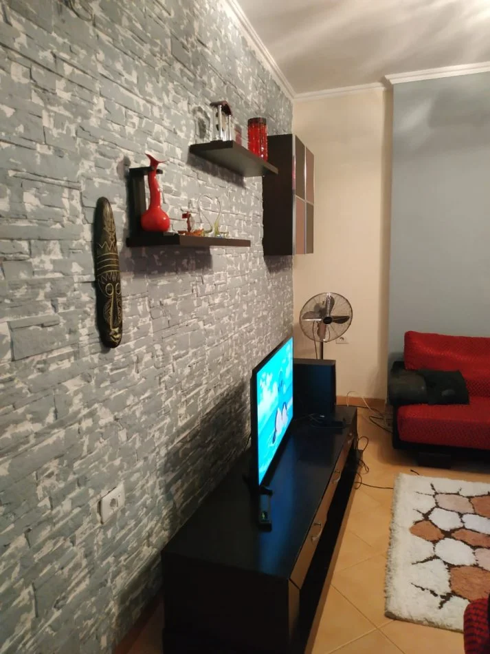 Tirane, shitet apartament 1+1 Kati 4, 71 m² 92.000 € 