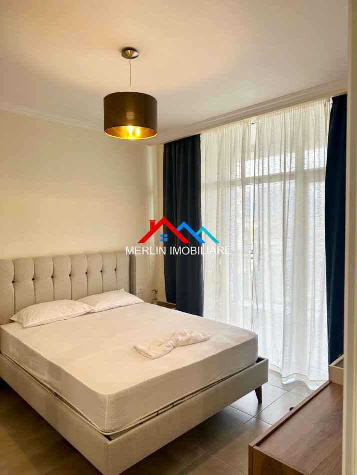 Tirane, jepet me qera apartament 1+1+Ballkon Kati 1, 70 m² 650 € (BULEVARDI I RI)