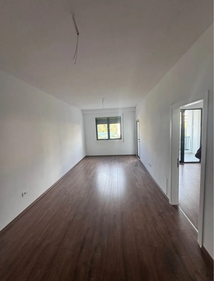 Tirane, shitet apartament 1+1 Kati 1, 60 m² 85.000 € (Paskuqan)