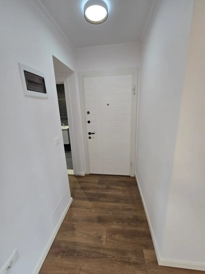 Tirane, shitet apartament 1+1 Kati 4, 52 m² 112.000 € (Ali Demi Ish Markata)