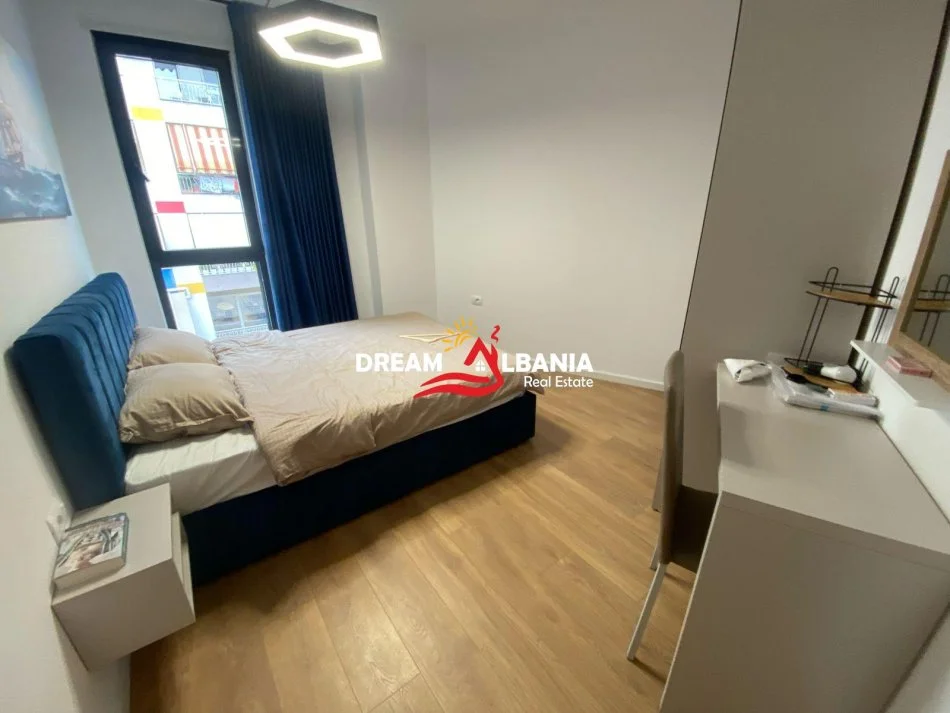 Tirane, jepet me qera apartament 1+1 Kati 6, 70 m² 600 € (Liqeni i Thate)