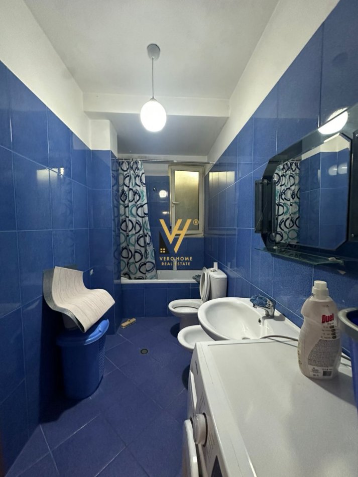 Tirane, shitet apartament 2+1+Ballkon Kati 4, 117 m² 215.000 € (NISHARAKU)