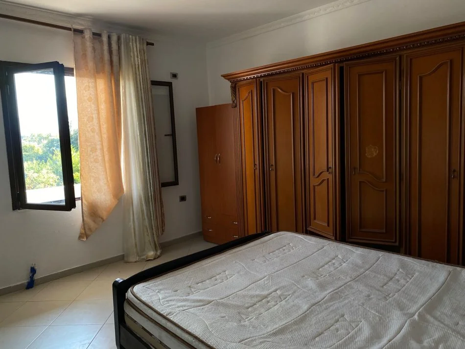 Tirane, jepet me qera apartament 2+1 Kati 2, 110 m² 350 € (Jordan Misja)