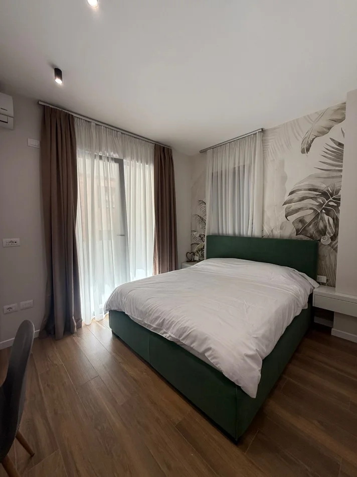 Tirane, shitet apartament 1+1 Kati 1, 70 m² 175.000 € 