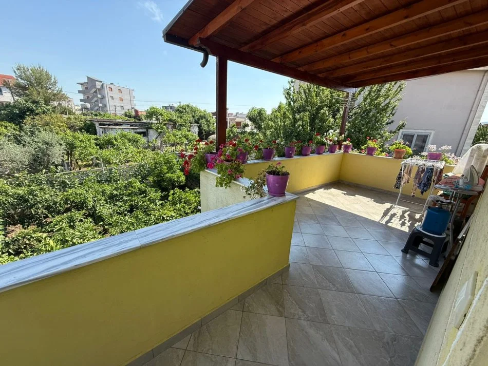 Tirane, shitet Vile , 114 m² 300.000 € 