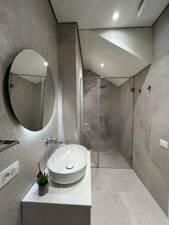 Dhermi - Palase, shitet apartament 2+1 Kati 1, 169 m² 765.000 € (DHERMI)