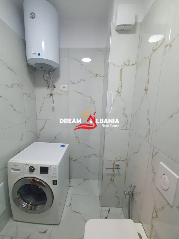 Tirane, jepet me qera apartament 1+1 , 65 m² 550 € (Kodra e Diellit)