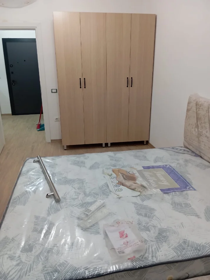 Tirane, jap me qera apartament 1+1 Kati 9, 65 m² 500 € (Rruga dervish luzha)