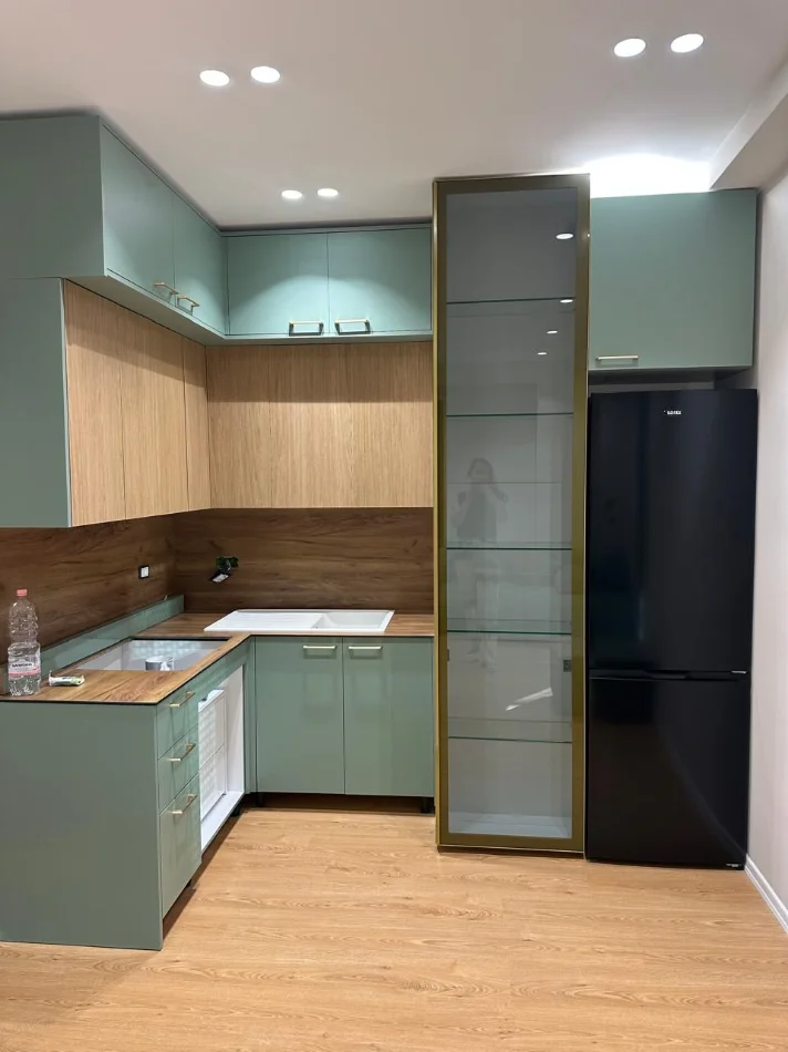 Tirane, jepet me qera apartament 2+1 Kati 7, 90 m² 800 € (Don Bosko)