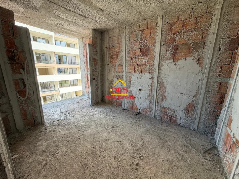 Vlore, shitet apartament 3+1+Ballkon Kati 2, 115 m² (Orikum)