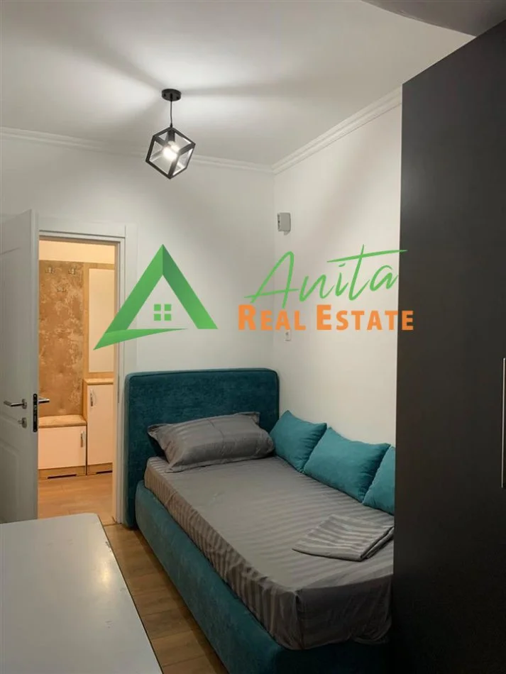 Tirane, jepet me qera apartament 3+1+Ballkon Kati 3, 81 m² 700 € (Rruga Dervish Hekali)