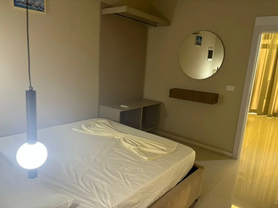 Vlore, shitet apartament 1+1 Kati 5, 32 m² 70.000 € (Plazhi i Ri Vlore)