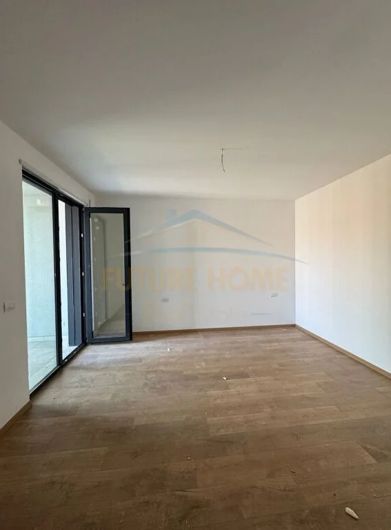 Tirane, shitet apartament 2+1 Kati 4, 104 m² 158.000 € (Ish Dogana)