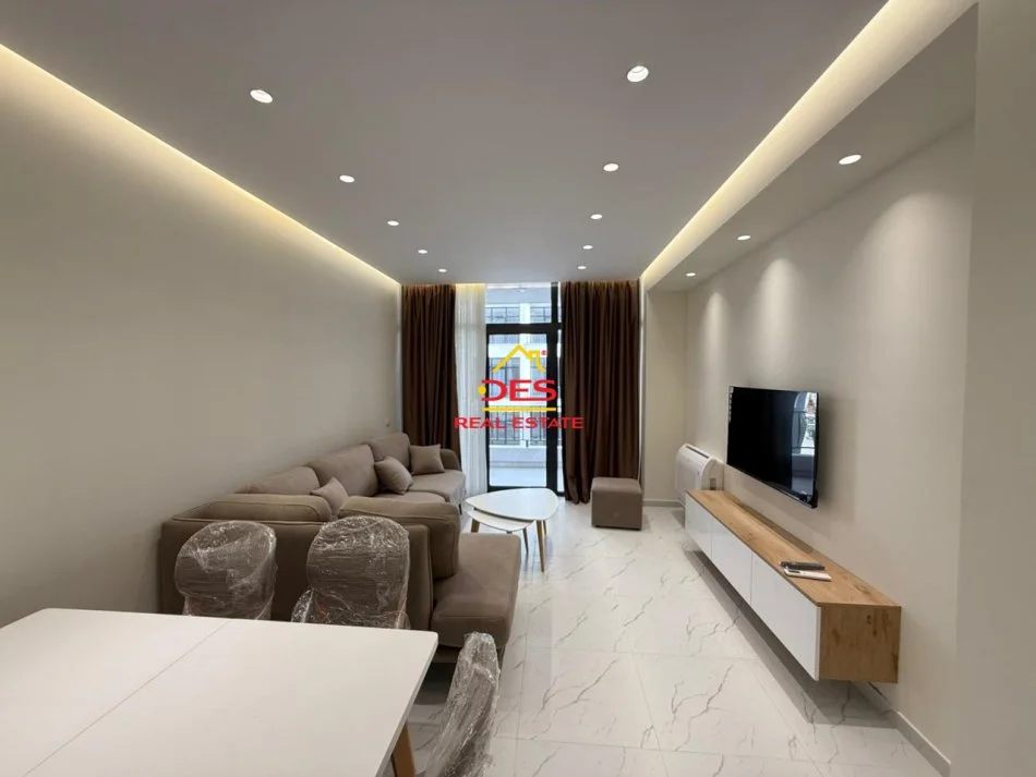 Vlore, shitet apartament 2+1+Ballkon Kati 2, 106 m² 175.000 € (Orikum)