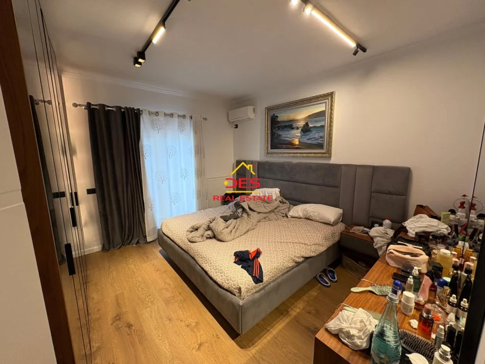 Vlore, shitet apartament+verande | Penthouse Kati 1, 285 m² 625.000 € (Rruga Gjergj Kastrioti)