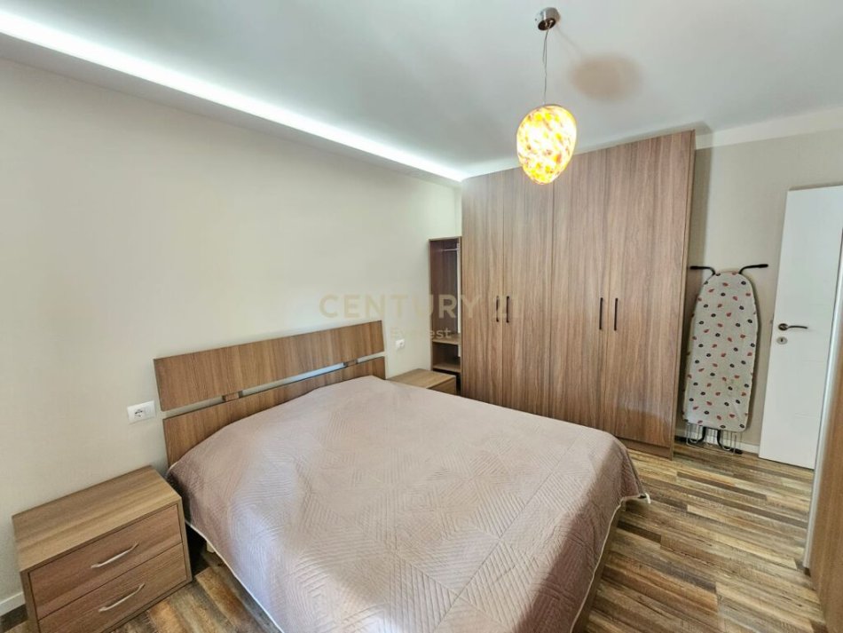Tirane, shitet apartament 2+1 Kati 5, 65 m² 130.000 € (Rruga e durresit)