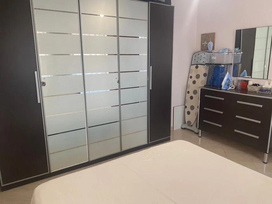 Tirane, jepet me qera apartament 1+1+Ballkon Kati 3, 70 m² 550 € (Selvia, Rruga e Dibres)