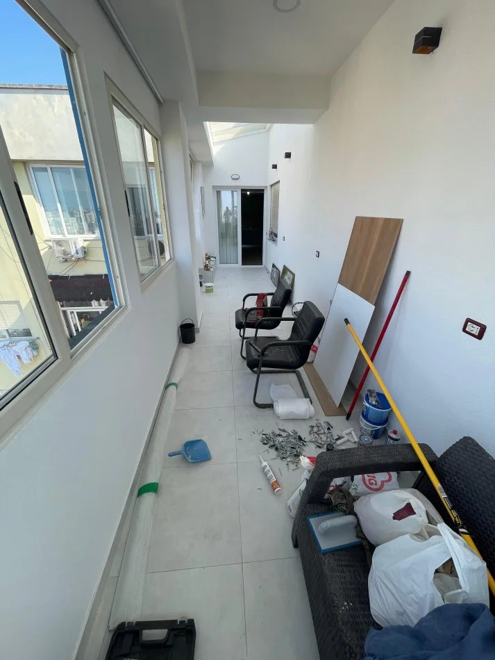 Tirane, jepet me qera apartament 2+1+Ballkon Kati 11, 110 m² 800 € 