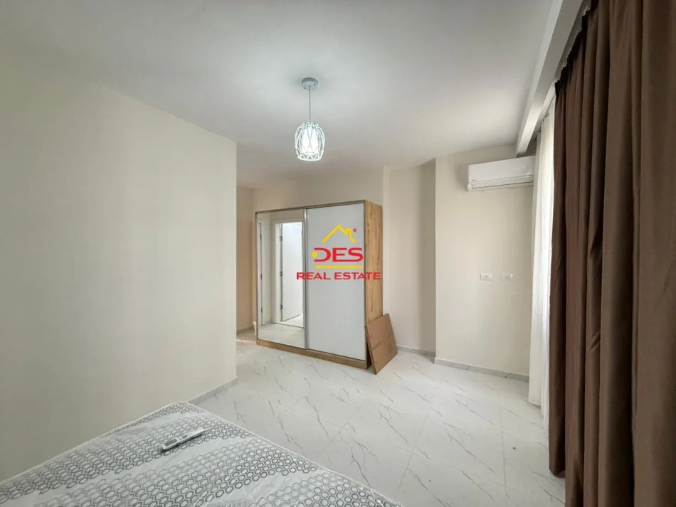 Vlore, shitet apartament 2+1+Ballkon Kati 2, 106 m² 175.000 € (Orikum)