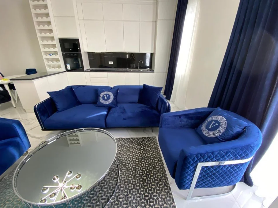 Tirane, jepet me qera apartament 1+1 Kati 2, 76 m² 1.000 € (Teg)