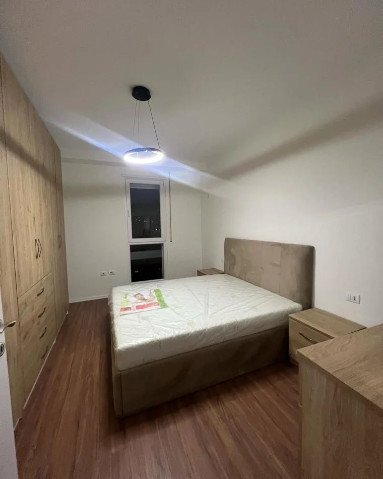 Tirane, Liste me oferta apartament 1+1+Ballkon Kati 8, 69 m² 120.000 € (Hamdi Pepo)
