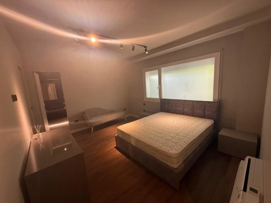 shitet apartament 3+1 , 170 m² (Long Hill Residence)