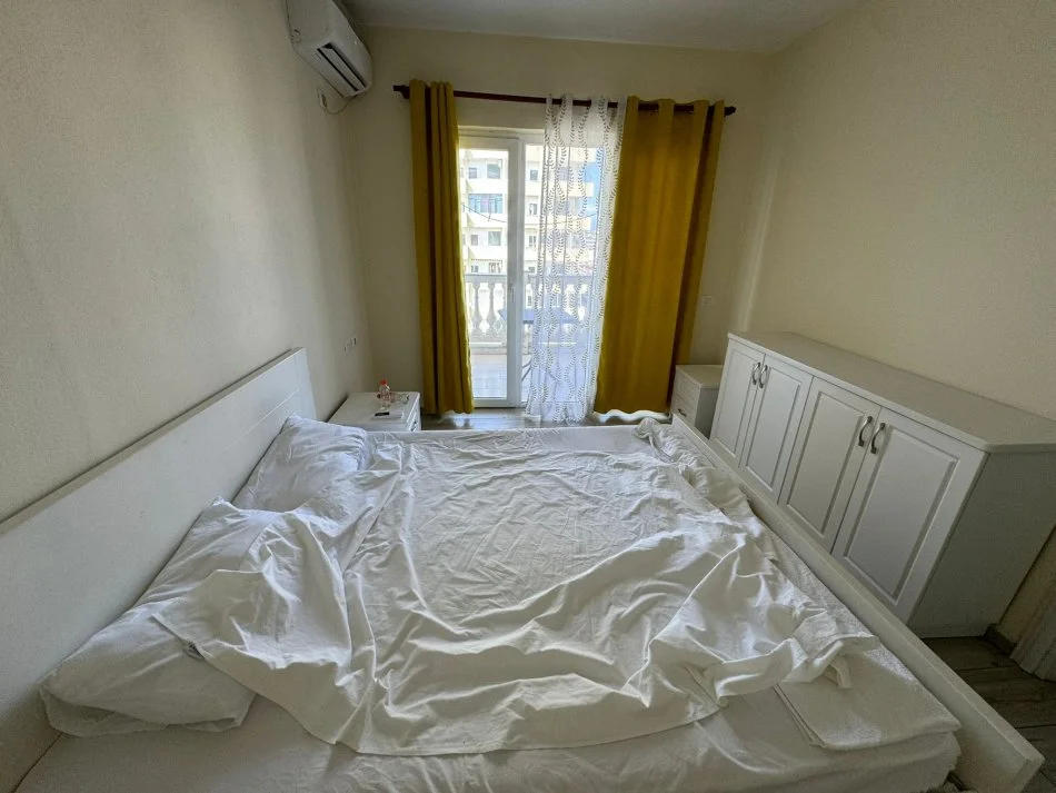 Durres, shitet apartament 1+1 Kati 5, 61 m² (Plazh, Durres)