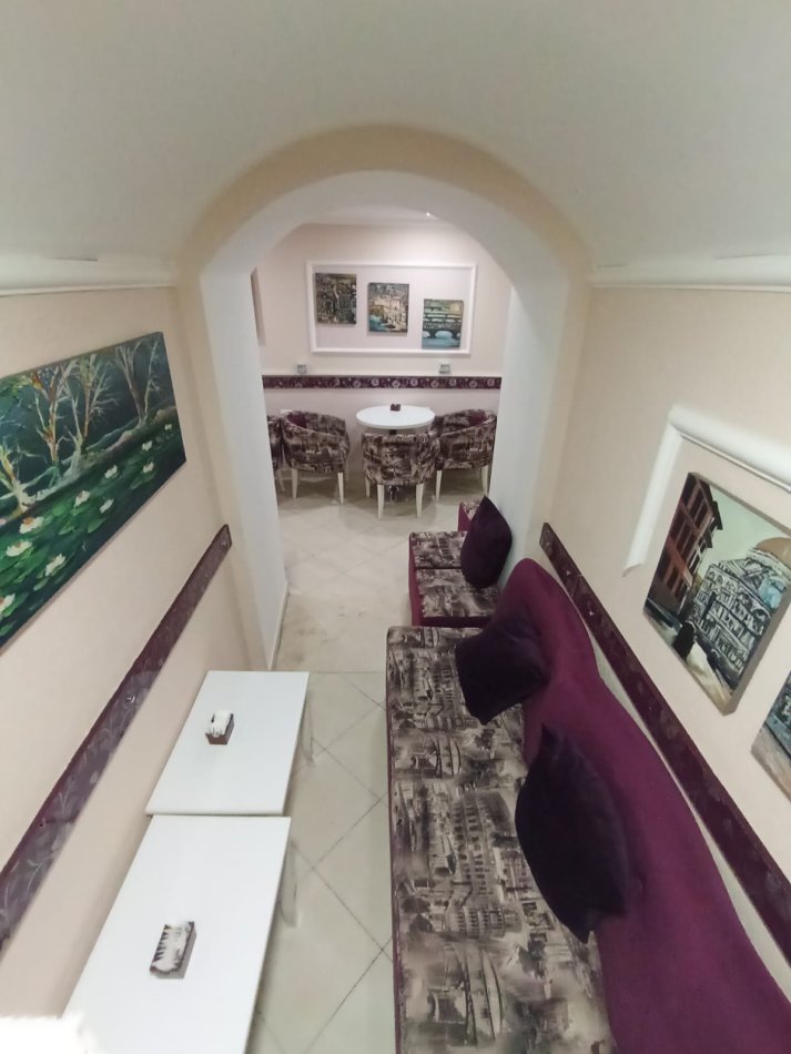 Tirane, jepet me qera ambjent biznesi Kati -1, 70 m² 800 € (Rruga e Kavajes)