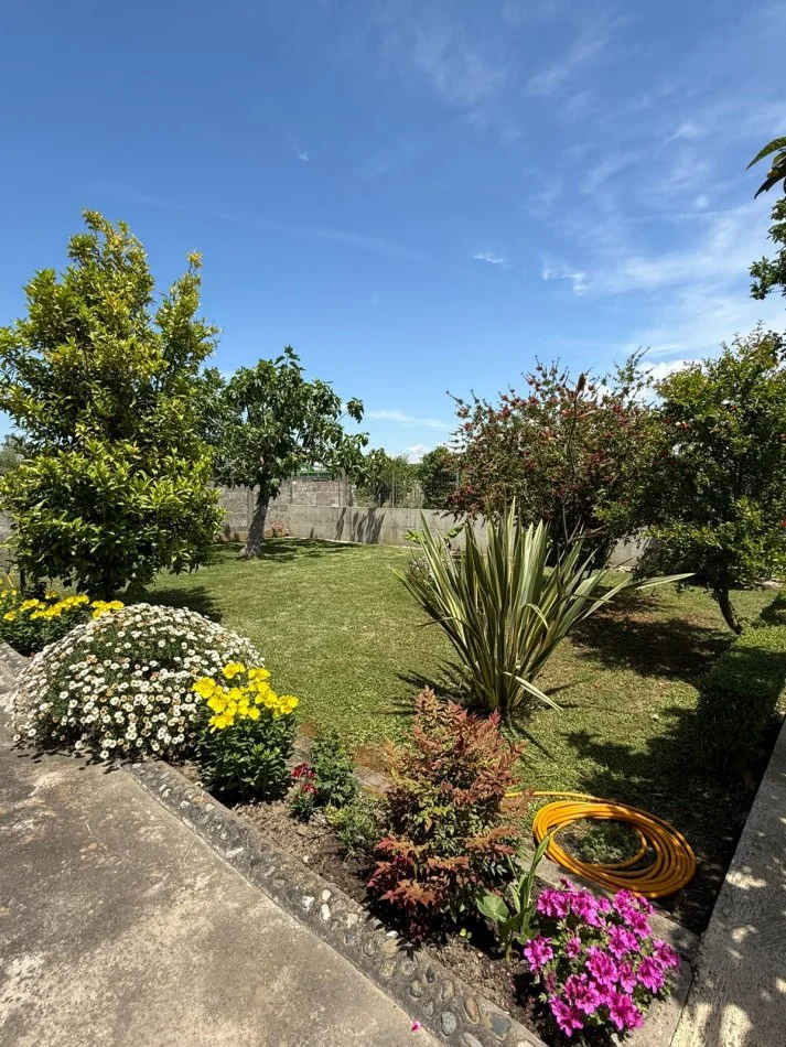 Shqiperi, shitet Vile ne plazh 2 Katshe Kati 2, 280.000 € (Golem Qerret)