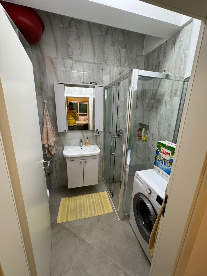 Tirane, shitet apartament 2+1 Kati 5, 95 m² 155.000 € (Kompleksi Mangalem)