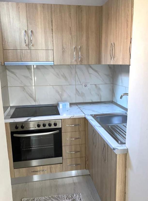 Tirane, jepet me qera apartament 2+1+A+BLK 90 m² 600 Euro (Don Bosko)