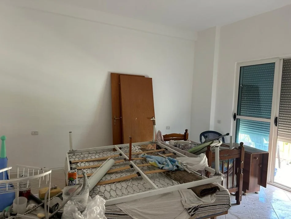 Durres, shitet apartament 2+1+Ballkon Kati 1, 106 m² 106.000 € (Shkembi Kavajes, Durres)