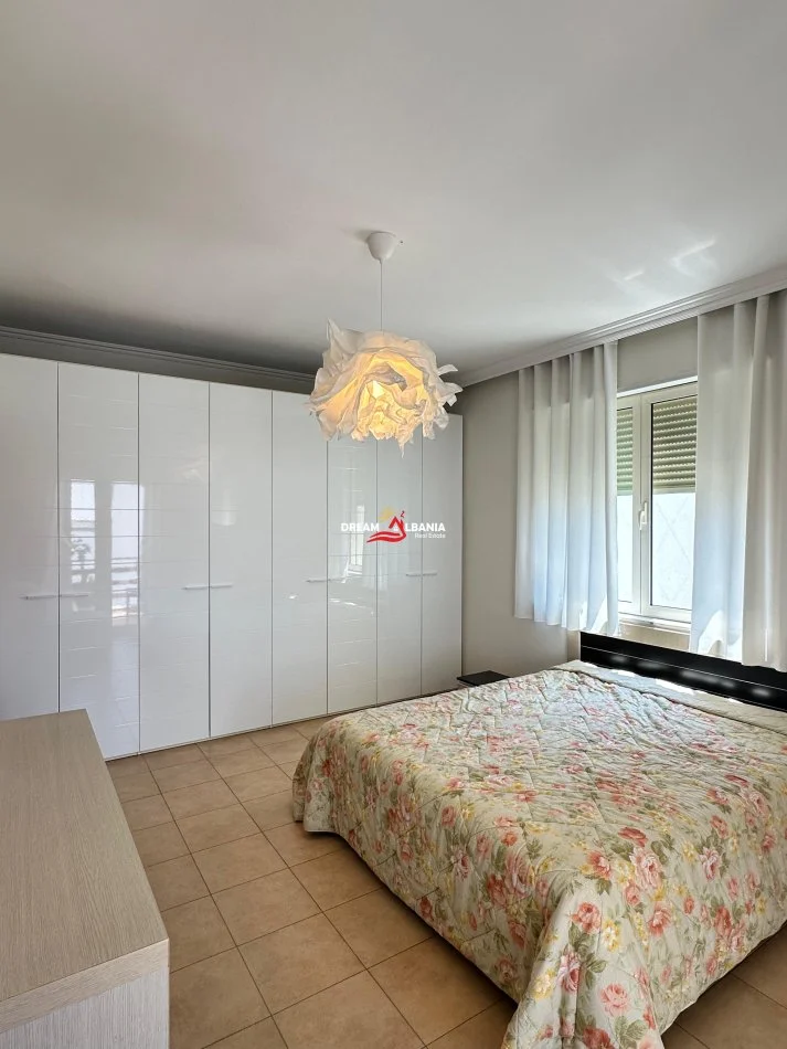 Tirane, jepet me qera apartament 2+1+Ballkon Kati 4, 110 m² 650 € (Ne zonen e Liqenit te Thate - ID 42215290)