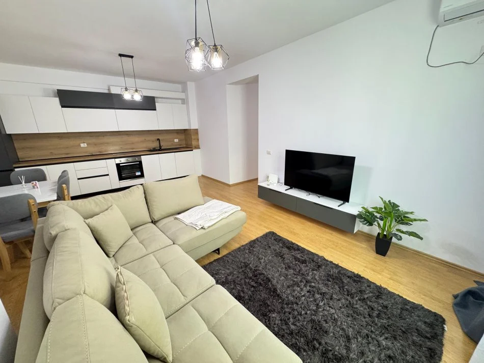Tirane, jepet me qera apartament 2+1 Kati 3, 96 m² 650 € (Kompleksi Fz)