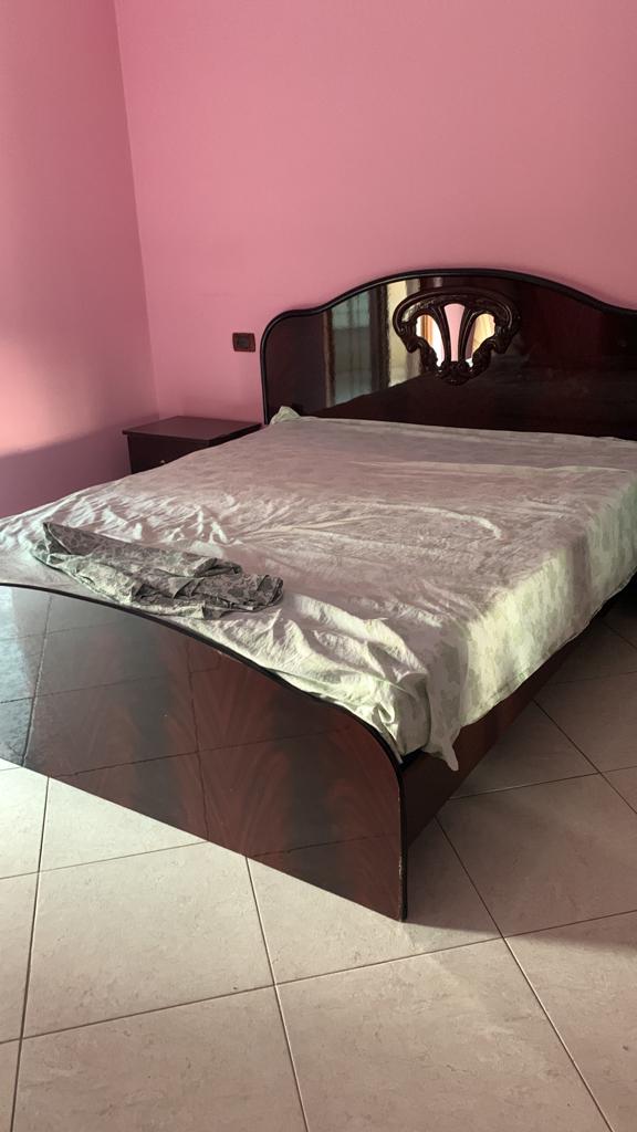 Tirane, jepet me qera 2+1+BLK Kati 2, 136 m² 350 Euro (Dalip Topi)