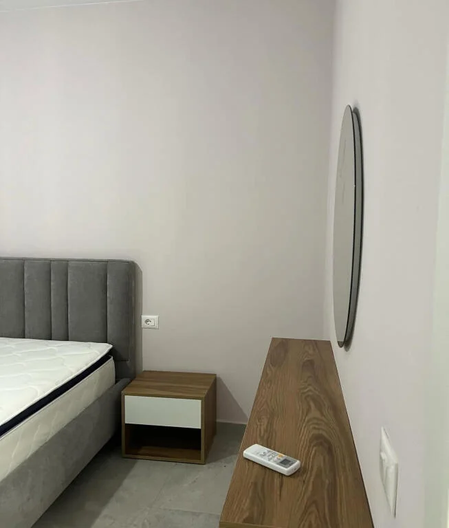 Tirane, jepet me qera apartament 1+1+parkim Kati 7, 70 m² 550 € (YZBERISHT GRAND GALLERY)