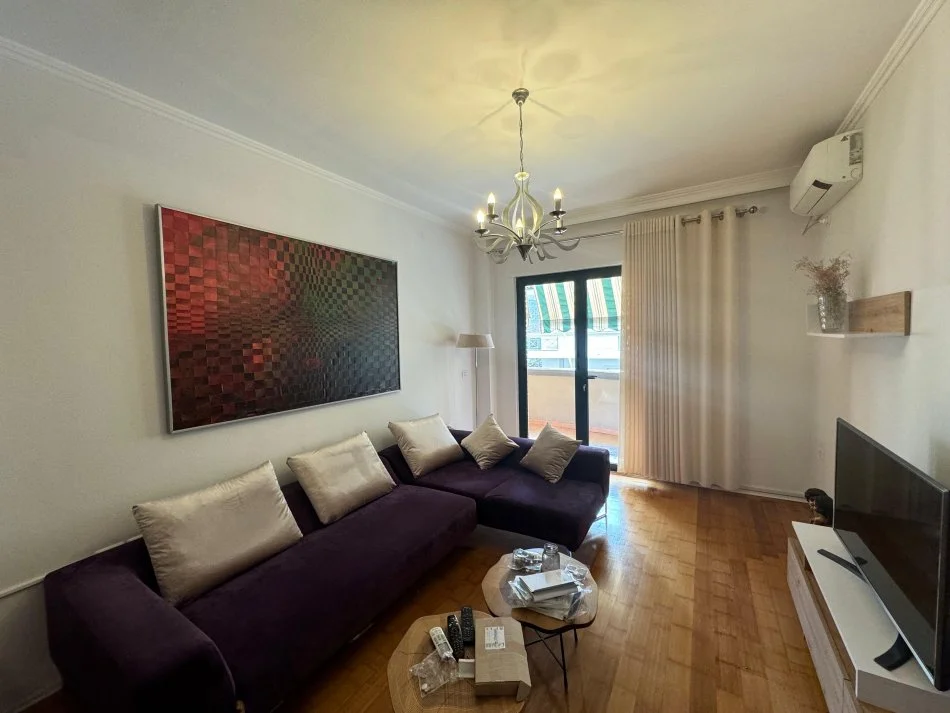 Tirane, jepet me qera apartament Kati 3, 70 m² 1.000 € 