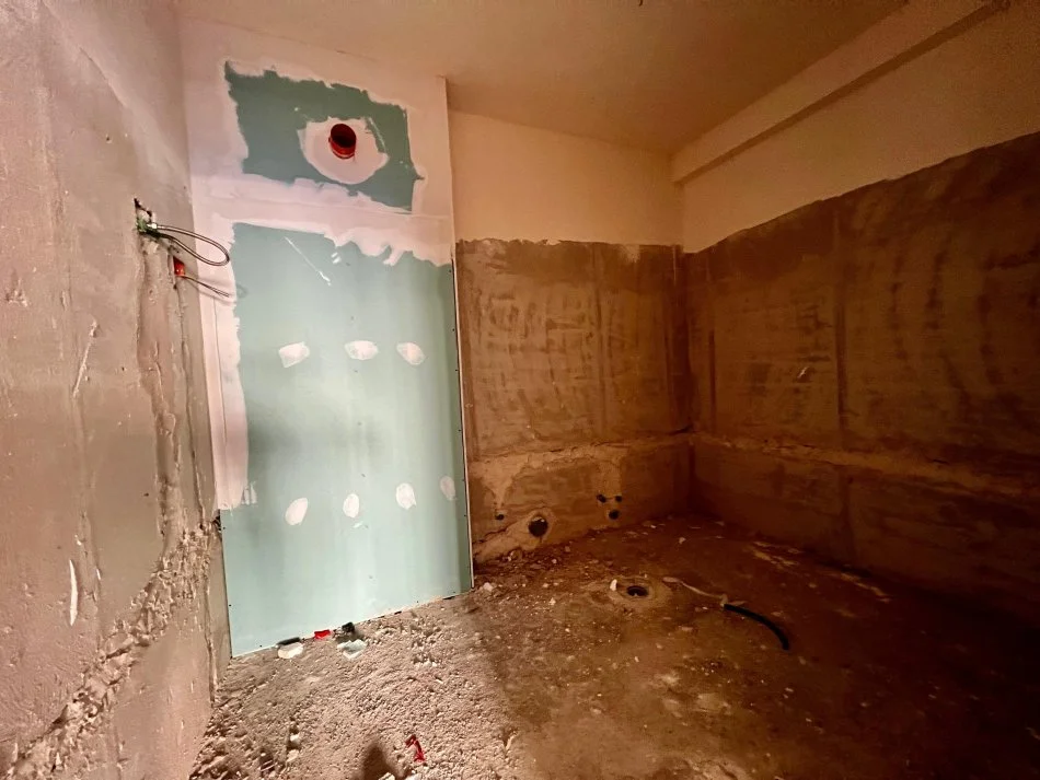 Tirane, shitet apartament 2+1 Kati 4, 124 m² 186.585 € (oxhaku)