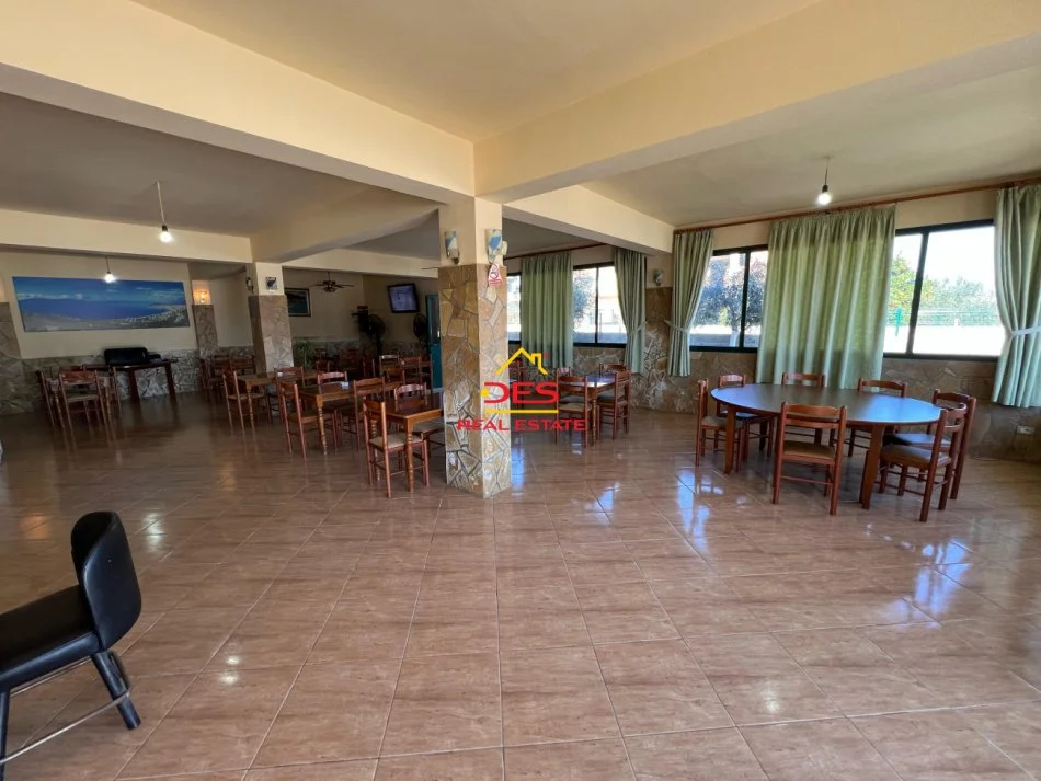 Vlore, jepet me qera ambjent biznesi Kati 0, 200 m² 500 € (Rruga Sokrat Leka)