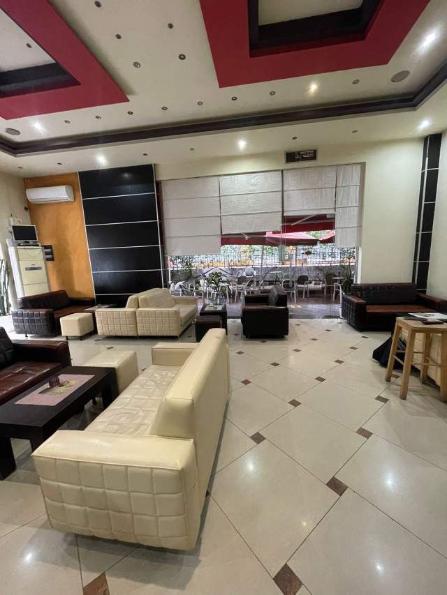 Tirane, jepet me qera apartament Kati 0, 123 m² 1.800 Euro (Komuna e Parisit)