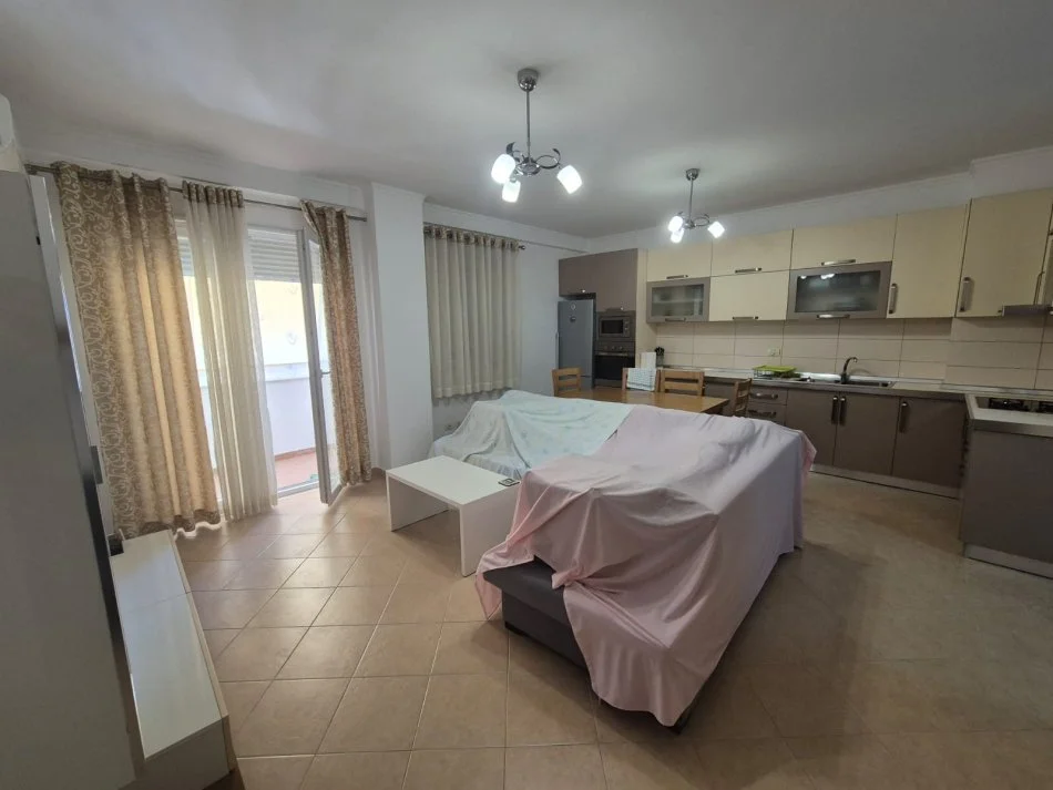 Tirane, shitet apartament 2+1 Kati 8, 106 m² 170.000 € (Brryli)