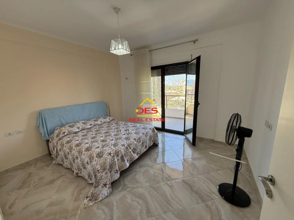 Vlore, shitet apartament 2+1+Ballkon Kati 2, 96 m² 120.000 € (Rruga Gjergj Kastrioti)