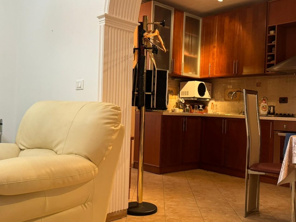 Tirane, shitet apartament 1+1 , 56 m² 119.000 € (Ish Restorant Durresi)