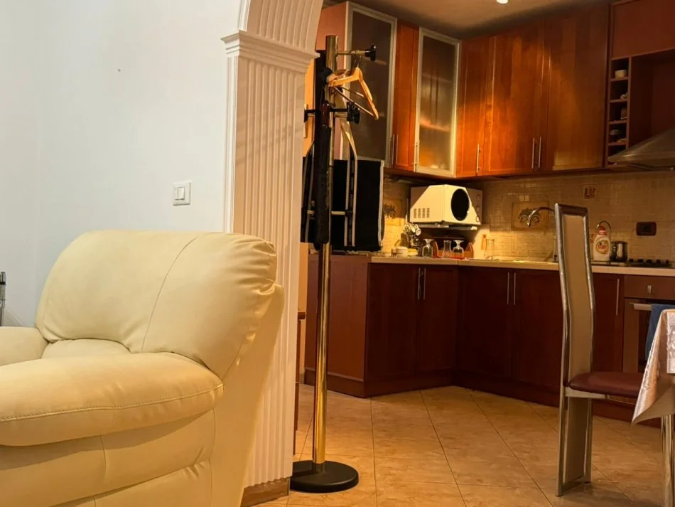 Tirane, shitet apartament 1+1 , 56 m² 119.000 € (Ish Restorant Durresi)